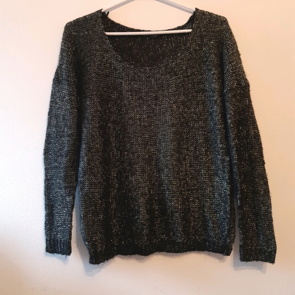 Black and Gold Knit Sweater in M/L - Picture 1 of 8